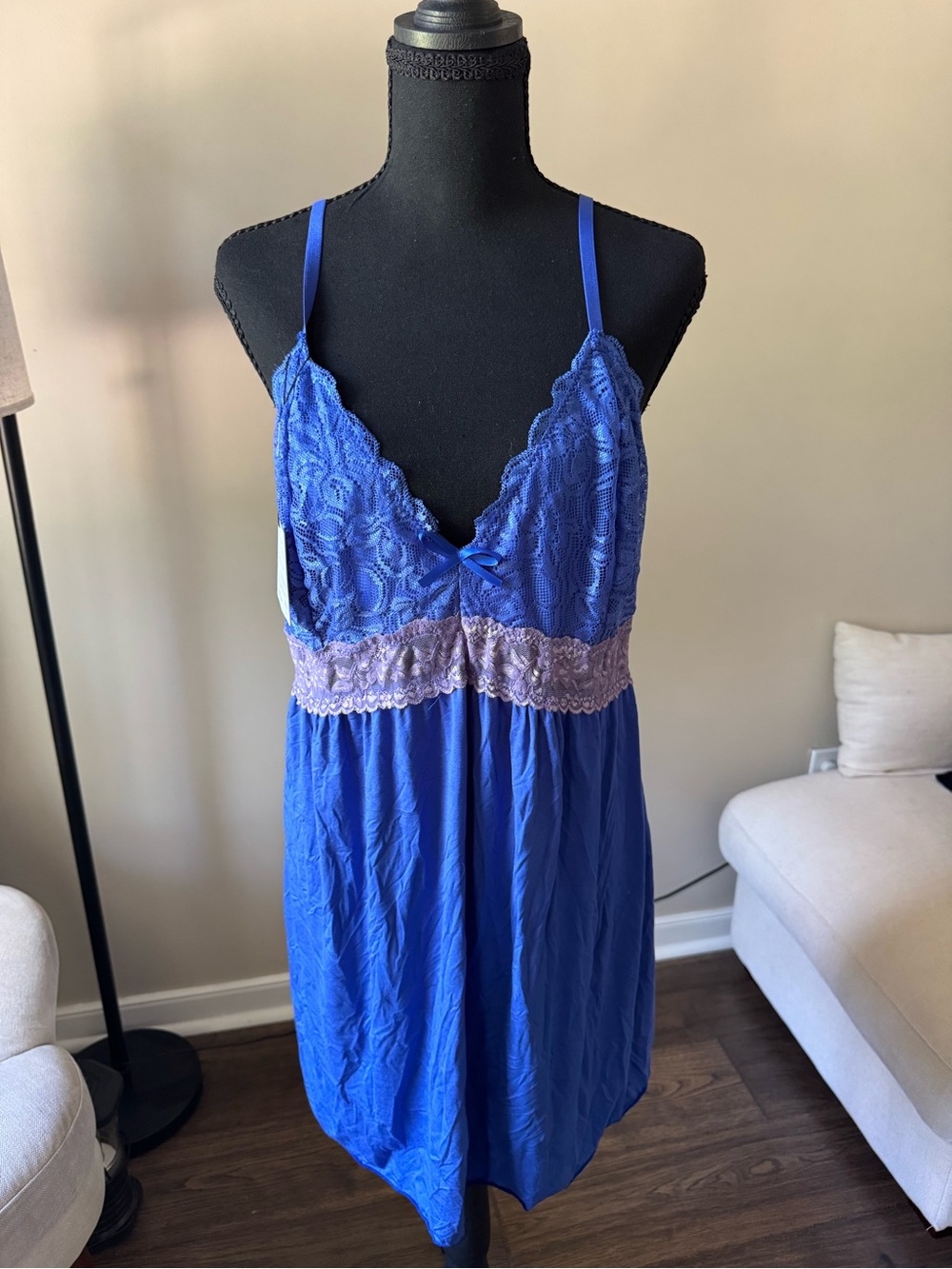 Women’s Blue Lace-Trim Chemise Nightgown